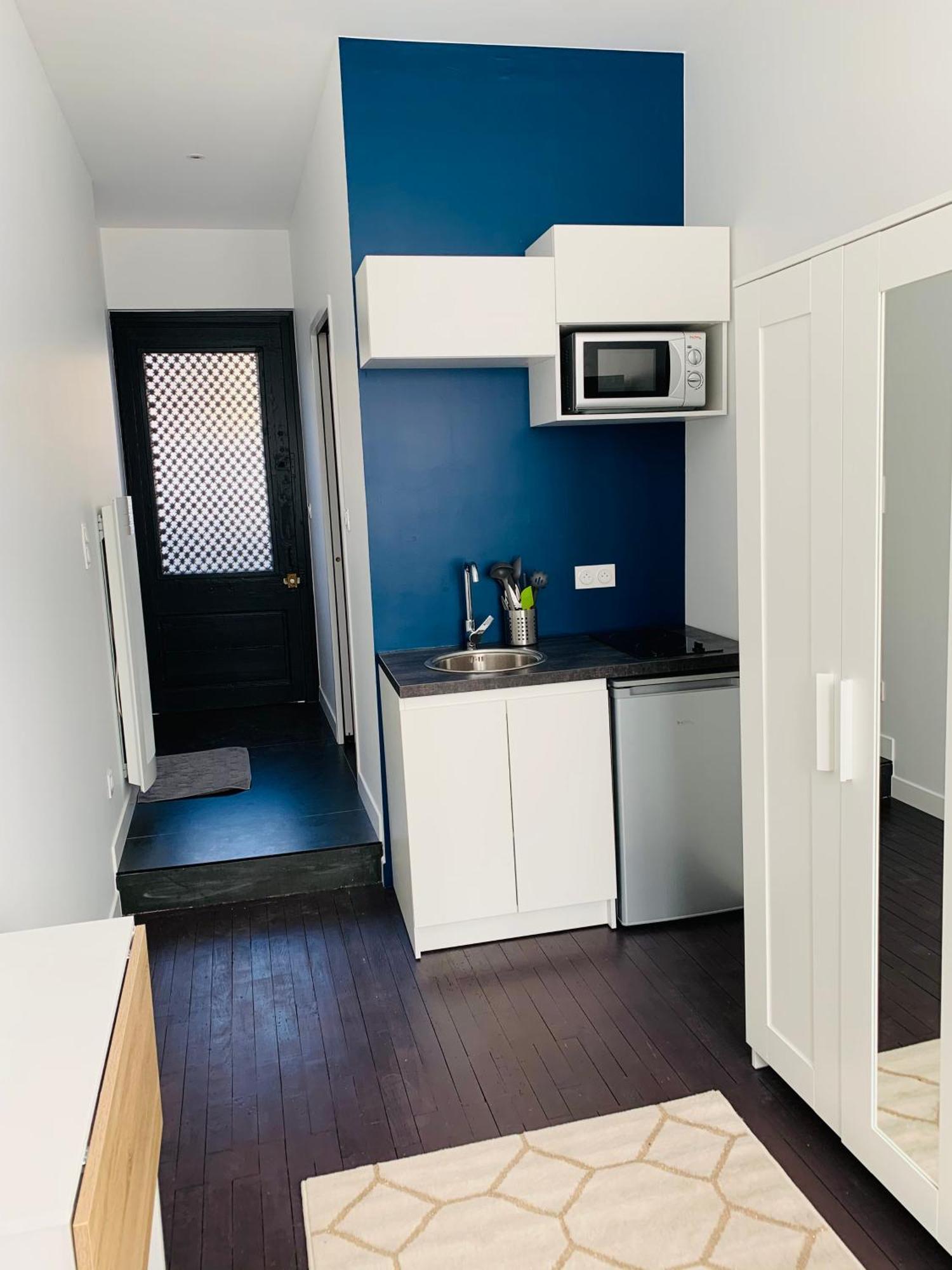 Studio Cosy Wifi Terrasse Chu-Cite Administrative-Primrose Bordeaux Luaran gambar